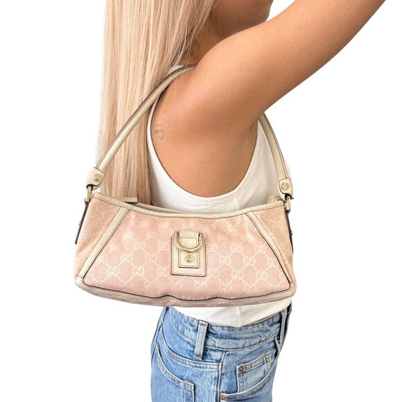 GUCCI Vintage GG Monogram Logo Abbey Shoulder Bag Pochette Pink Canvas [105938] - Picture 1 of 13